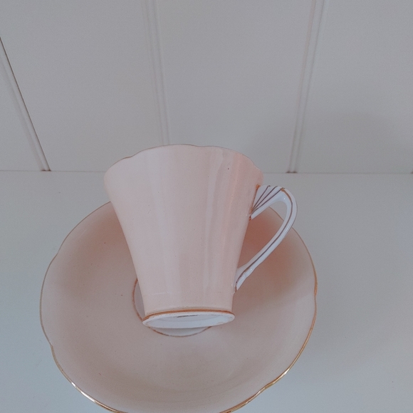 Grafton tea cup and saucer - Picture 5 of 5